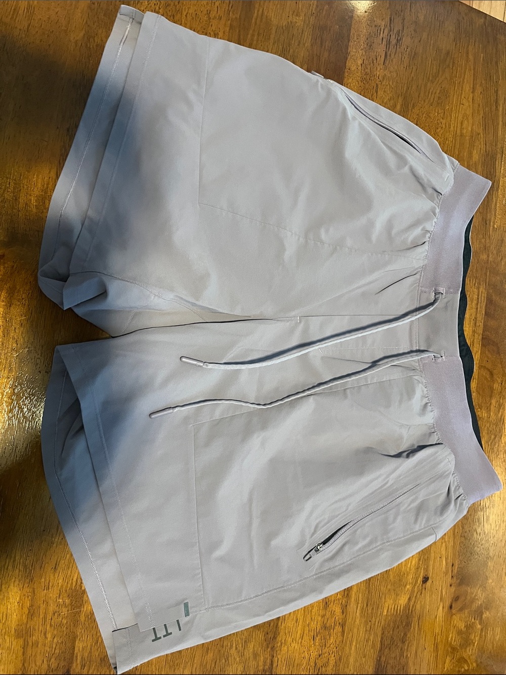 Lululemon LTT 5in short with no liner . The color is lavender xl